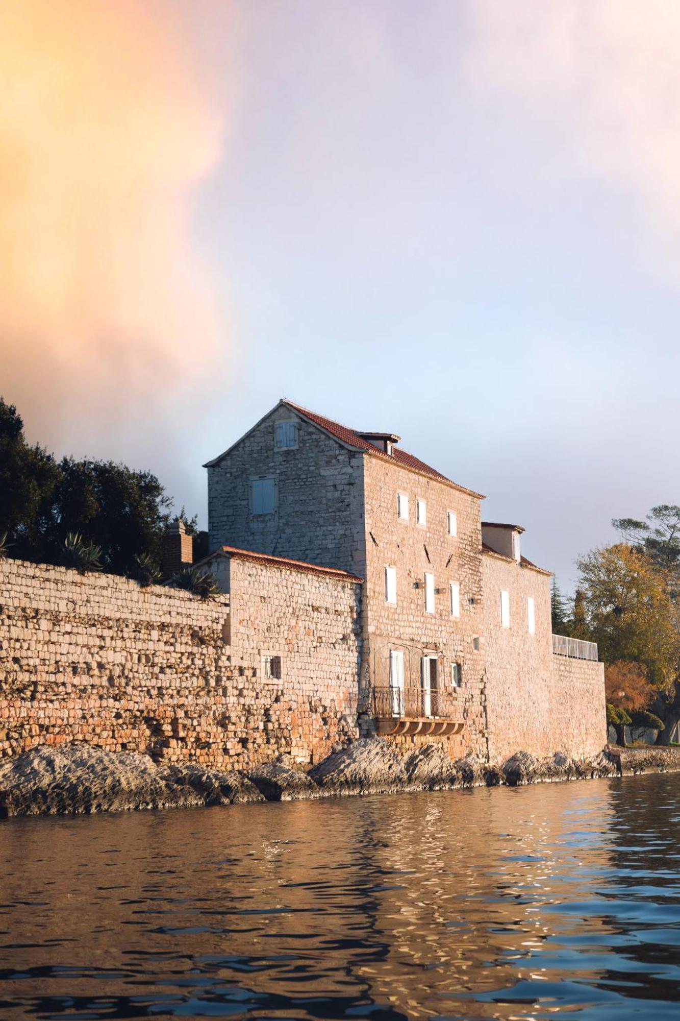 Hotel Stacija Kastela Luaran gambar